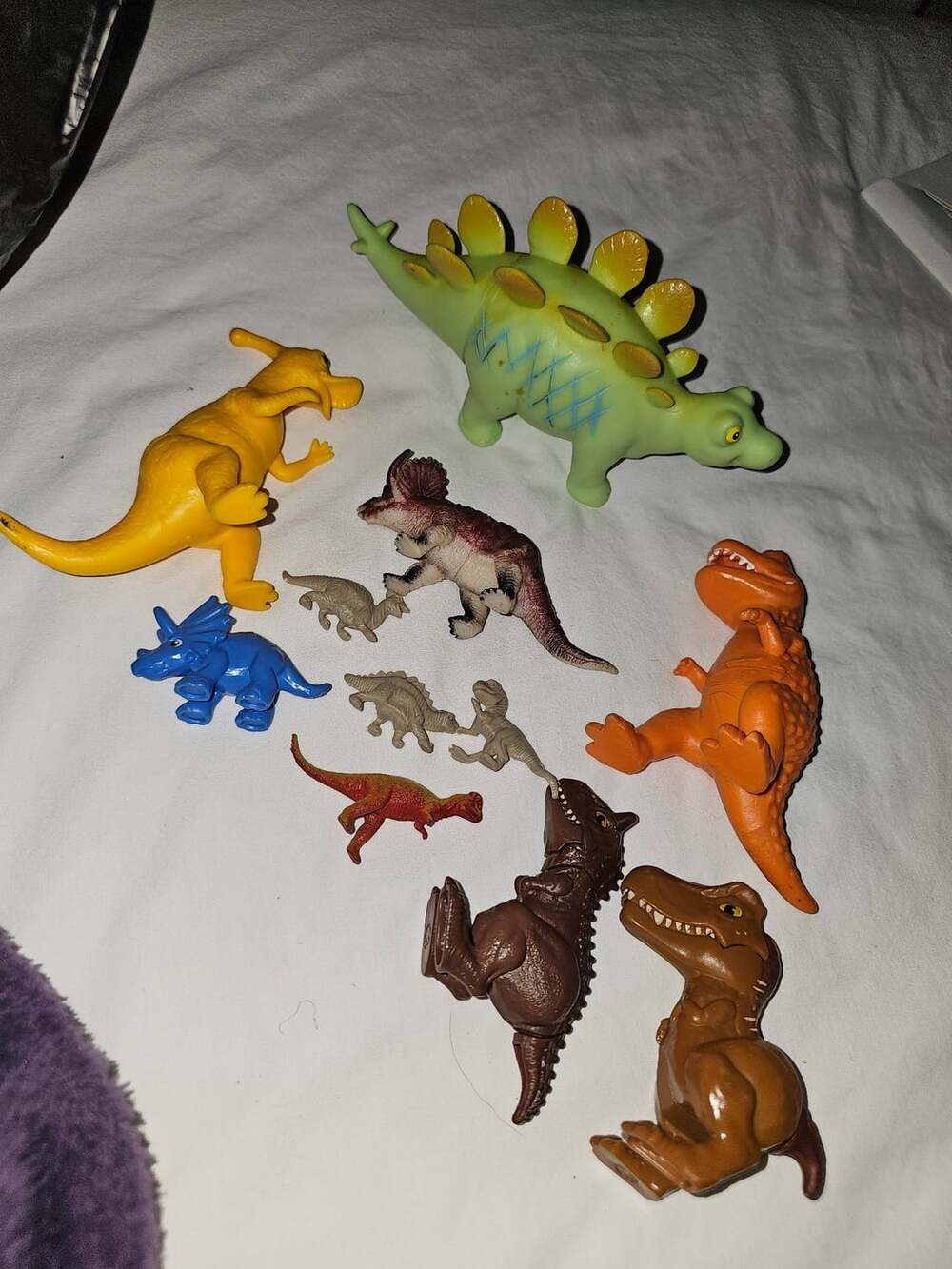 Toy Dinosaurs Assorted Lot Of 10 Plastic Figures